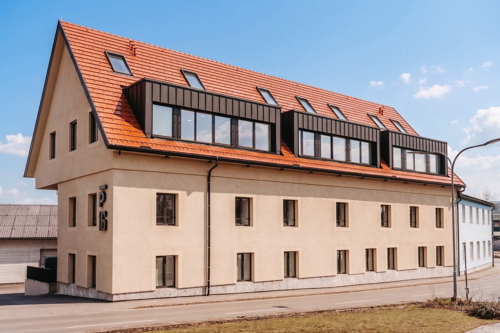 Außenansicht des Pauschenwein Wohlfühlzentrums in St. Stefan ob Stainz